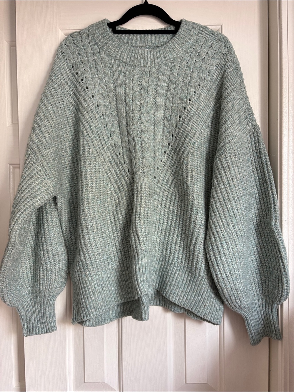 Sonoma Mint Green Cable Knit Crewneck Sweater